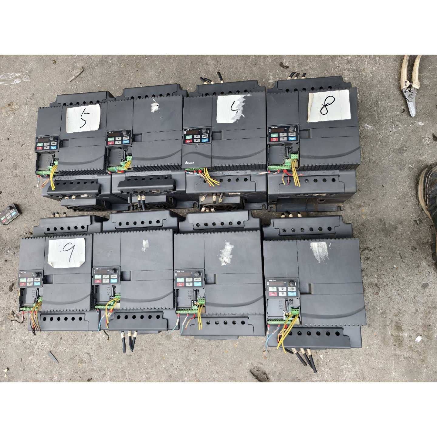议价台达变频器VFD150E43A 15KW 380V
