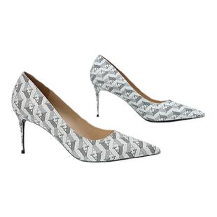 Aquascutum雅格狮丹 英伦风时尚流行银色亮粉细高跟鞋