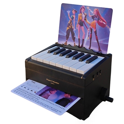 kpop猎魔女团手摇蓝牙灯光钢琴