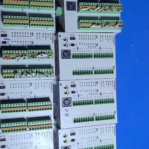 台达PLC DVP20SX211T，议价商品