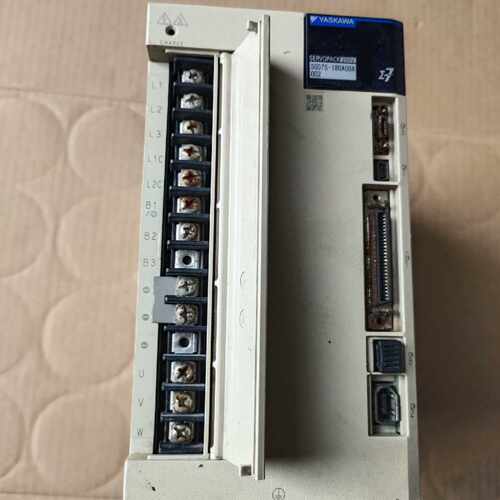 议价安川变频器SGD7S180A00A0022kw维修