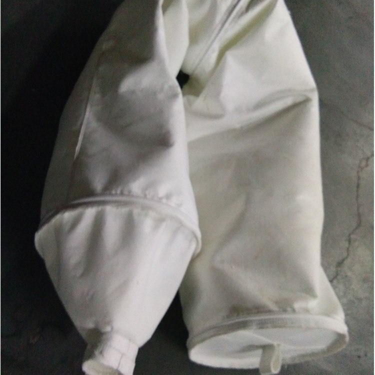 透气性好 质量保证 混凝土搅拌站专用除尘布袋 涤纶针刺毡可伸缩