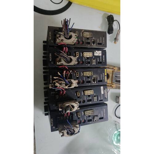 议价拆机日本步进驱动器ASD12AS电压220V有1台维修