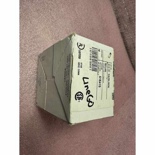 Burndy YA28LBOX 2str Cu 1hole Short Compression Lug