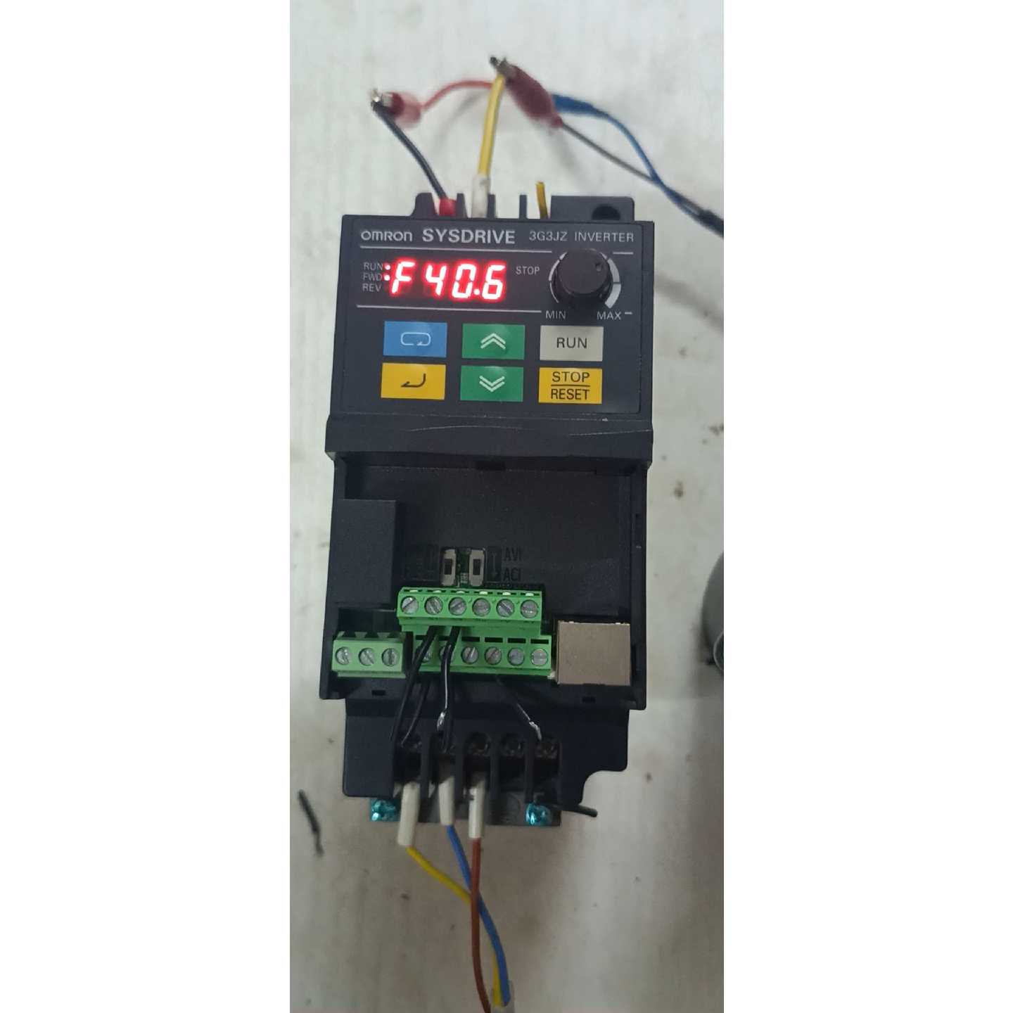 议价欧姆龙变频器3G3JZ-AB004 220V 0