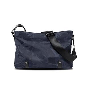 斜挎包男款休闲包时尚潮流迷彩大容量单肩包新款防水通勤男士背包