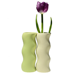 ReFound原创设计扭扭毛毛虫陶瓷花瓶摆件胖胖可爱桌面装饰插花器