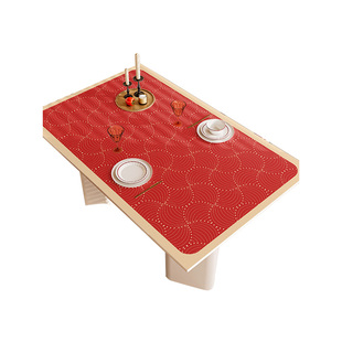 2025新年桌布免洗防油防水蛇年轻奢高级感餐桌垫红色春节装饰台布