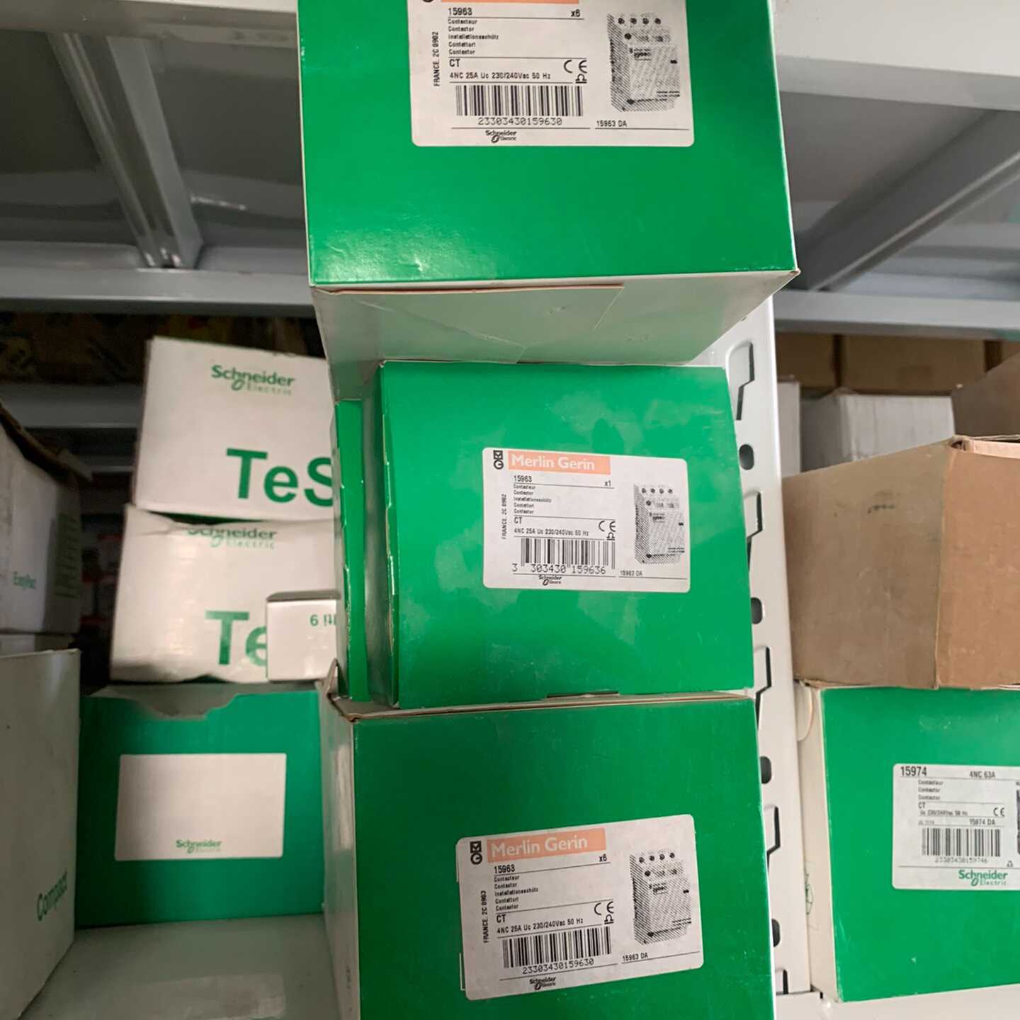 原装施耐德 CT 25A 家用接触器 4NC常闭触点 AC2