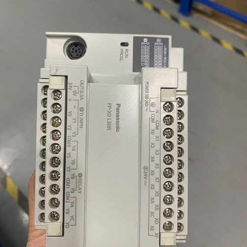 议价AFPXOL30R-F拆机件成色如图，功能包好包邮维修