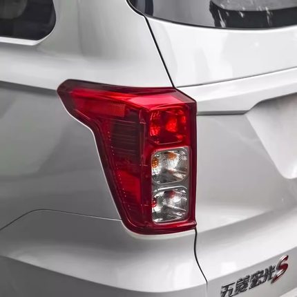 适用于全新18款五菱款SS后宏大灯尾灯倒车灯18宏光尾灯光刹车灯