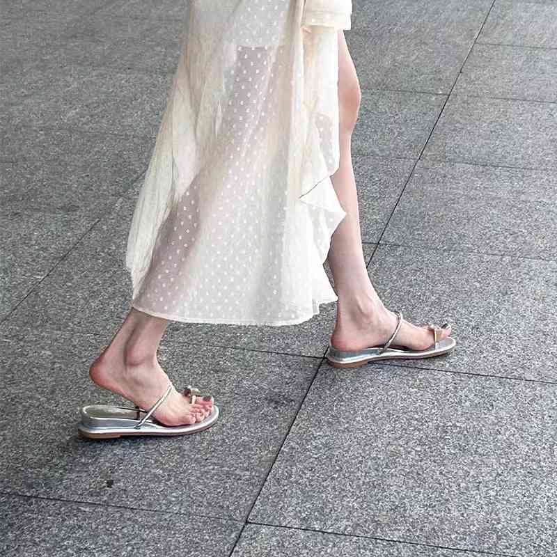 水钻夹趾凉鞋女款夏季法式气质外穿时尚配裙子的拖鞋绝美人字拖