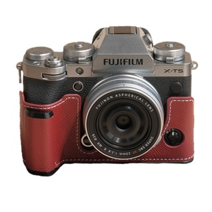 富士xt5手柄红色保护套xt30三代手柄xt50真皮套xe5相机套xm5底座
