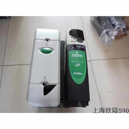 SP3402  CT变频器18.5/22KW  原装拆机 外壳有点破损