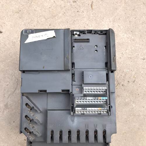 询价-6SE6440-2UD25-5CA1 5.5kw 实物图 功-可维修