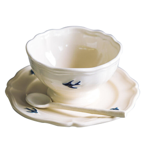 日本进口 Studio M' 陶瓷复古浮雕燕子飞鸟点心盘甜品冰淇淋碗