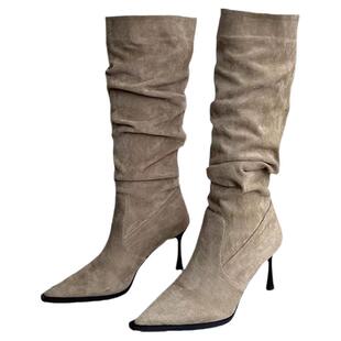 复古风尖头绒面细跟显瘦长靴女堆堆靴皮带扣褶皱高跟长筒靴瘦瘦靴