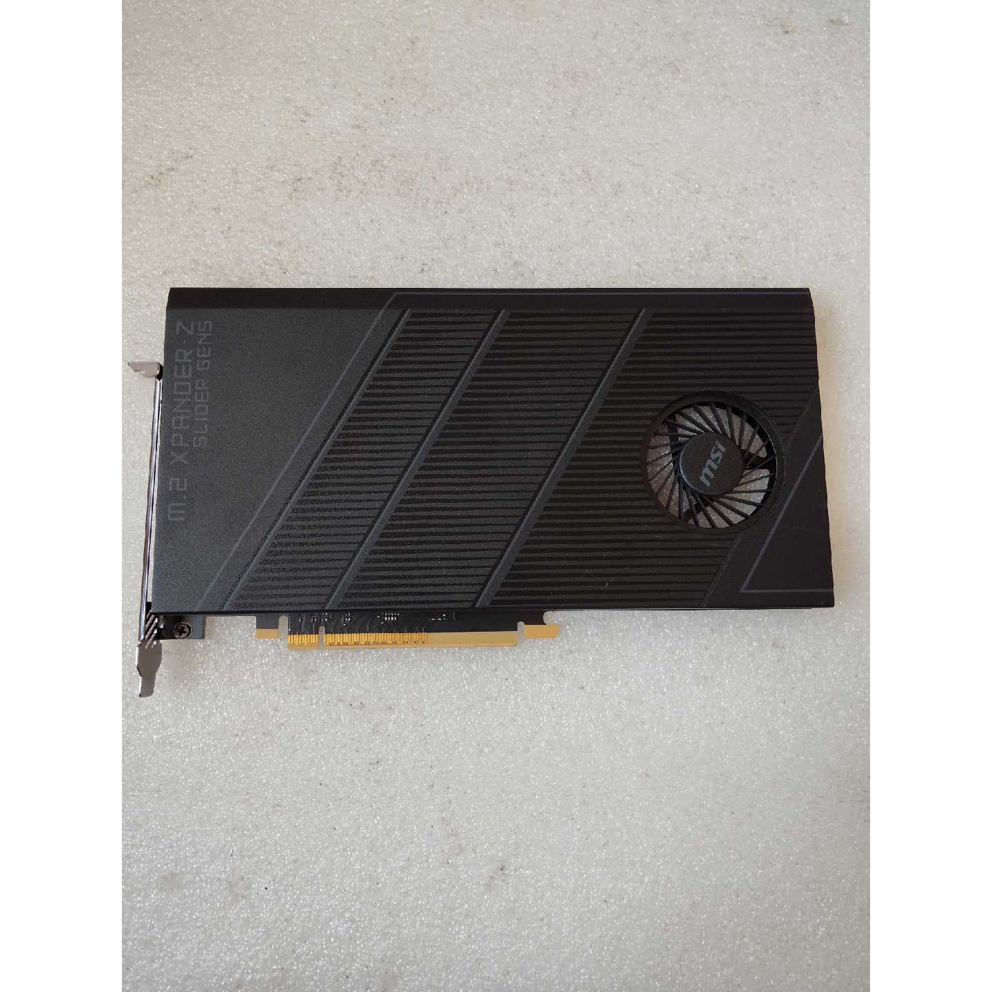 X870E-godlike配套其它元器件