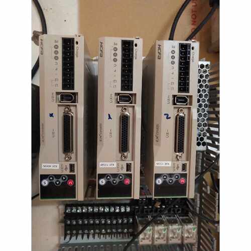 询价禾川驱动100W 200w 可装柜。