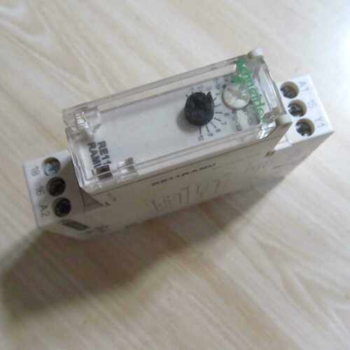 议价RE11RAMU 正品施耐德时间继电器