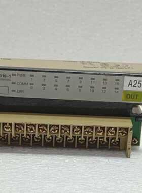 Lotto Di 3 OMRON SRT2-OD16-1 Moduli Di Uscita Terminale I/O