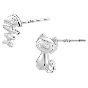 999纯银不对称猫鱼耳钉韩版简约少女小巧学生睡觉不用摘耳环耳饰