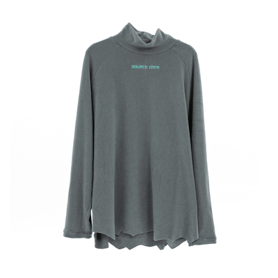 日文字母刺绣破坏小高领打底衫