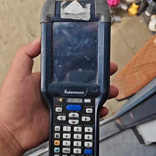 溢价-易腾迈CK3R数据采集器PDA，黑色机身，