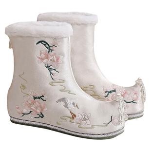 汉服靴子女秋冬古风靴内增高淡雅翘头棉鞋汉元素皂靴民族风绣花鞋