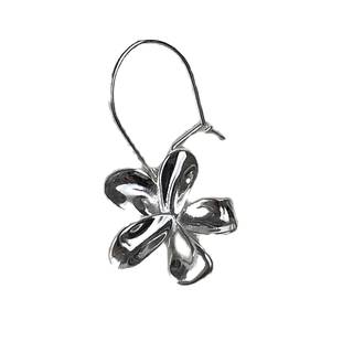 花朵耳环女小众设计感高级耳钉2023年新款潮ins耳坠银针简约耳饰