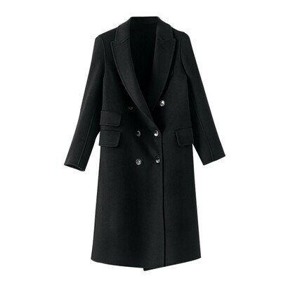 晚白纯色翻驳领减龄羊毛大衣