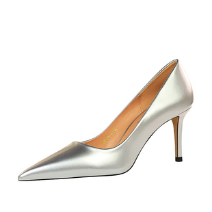 大码简约银色高跟亮面漆皮性感8CM职业黑色高跟鞋女单鞋尖头细跟