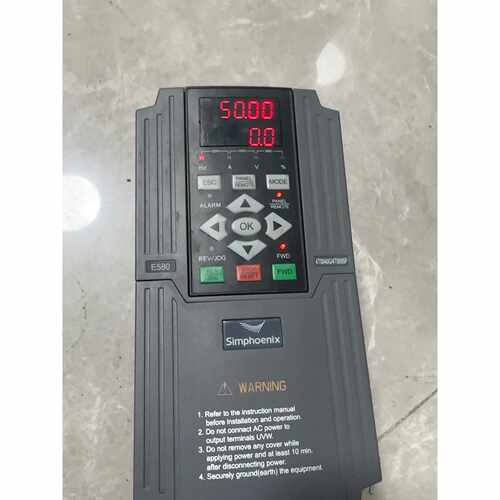 议价四方变频器E5804T004G4T0055P380v4维修