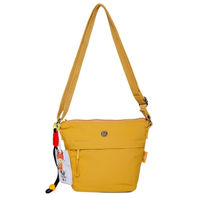 博卜超轻日系水桶斜挎包手机包