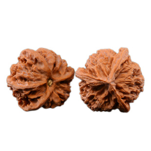 山中玉高端文玩核桃三棱蛤蟆头三道棱血麒麟狮子头精品收藏送礼盒