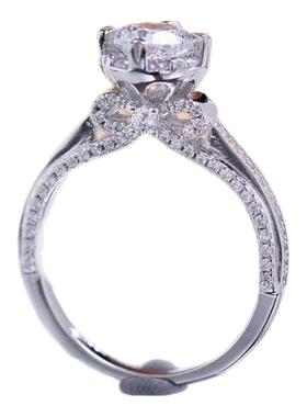 D色莫桑石丝带蝴蝶结钻戒