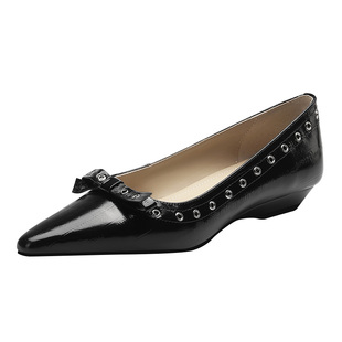 MILLIE'S/妙丽铆钉尖头单鞋春夏真皮浅口百搭显腿长通勤舒适女鞋P