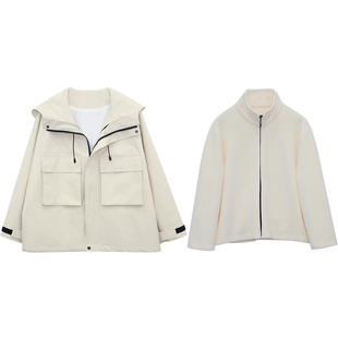 一三良品小个子 户外防水冲锋衣工装外套女短款夹克