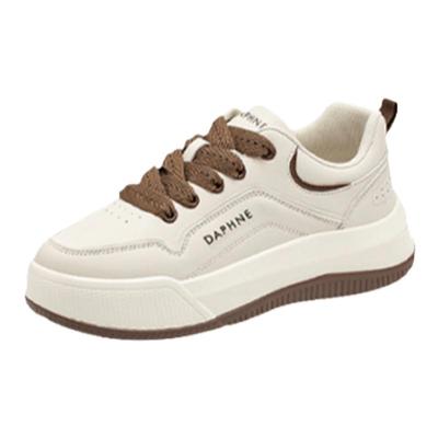 达芙妮真皮厚底小白鞋休闲板鞋