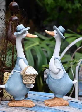 北欧鸭子摆件家居饰品户外花园庭院工艺品创意客厅电视柜玄关摆设