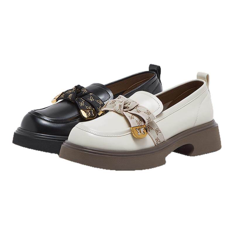 百思图春商场新款英伦蝴蝶结乐福鞋小皮鞋女深口单鞋WA399AA4