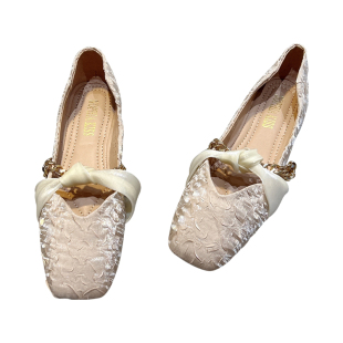 2026年春夏新款平底褶皱布舒适单鞋女复古渐变方头瓢鞋温柔配裙子