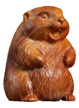 崖柏木雕土拨鼠收你来了桌面摆件