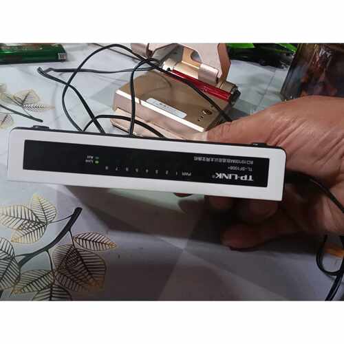 （请询价）TP-LINK TL-SF1008 8口百兆交换机