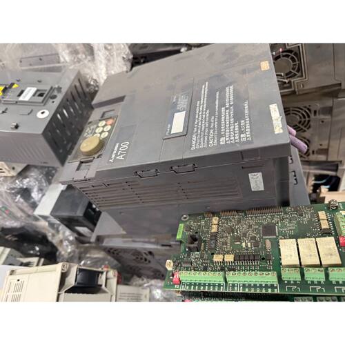 【维修议价】三菱变频器A700系列FRA7405.5KCHT议价400