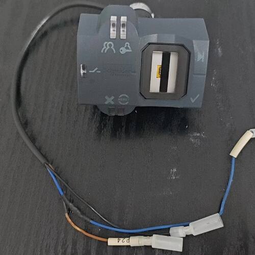 可维修der施耐德XB5S2B2L2指纹开关模块德国原装型号XB5S2B2L，议