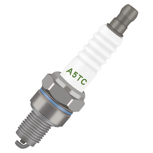 斯蒂尔油锯火花塞二冲程割草机4冲火嘴CJ6Y点火器BPMR7A进口NGK