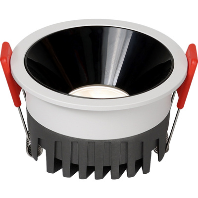 爱多辉超薄5cm射灯精准控光