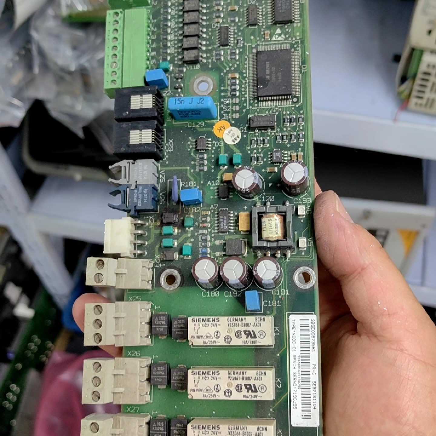 ABB变频器主板,一个电阻烧了配件价格不退不换顺丰包邮,NI