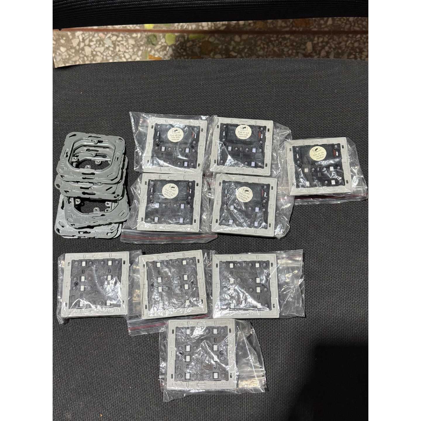 【议价-可维修】永诺JUNG KNX面板内芯 5个4093KRMTSD空 全新/二